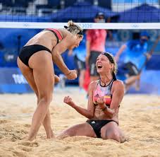 She decided to take the 2018 season off in order to give birth to her son theo, but during that time out she discovered that walkenhorst had succumbed to multiple injuries and decided to retire. Rkqdqvtxkfsmrm