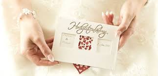 Die hochzeitseinladungen sind die visitenkarte eurer hochzeit. Hochzeitseinladung Nur Per Email Versenden Weddix