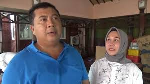 Pada masa puncaknya, as pernah membukukan 260 ribu kasus baru dalam 24 jam seperti yang terjadi awal januari 2021. Prihatin Dengan Kondisi Warga Kades Di Jombang Rogoh Kocek Pribadi Untuk Bagikan Sembako Dan Masker Bagian 1