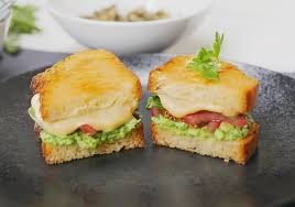 Grilled Vegan Cashew Creme Sandwich Ein Rezept Von Dmbio Leckere Vegane Rezepte Rezepte Lebensmittel Essen
