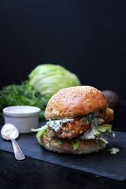 Fish Burger Devorezmoi In 2020 Fish Burger Burger Food