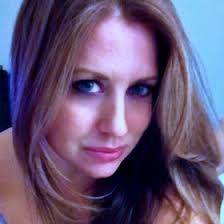 Nikki Hook's Instagram, Twitter & Facebook