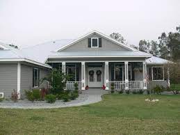 Check spelling or type a new query. Dwh Home In The Old Florida Style House Paint Exterior Old Florida Style Exterior House Colors
