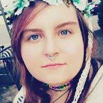 Courtney Uplinger's Instagram, Twitter & Facebook