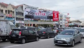 The nearest airport is sultan abdul aziz shah airport, 15.5 miles from the accommodation. Jalan Balakong Cheras Selangor Outdoor Billboard Advertising Agency