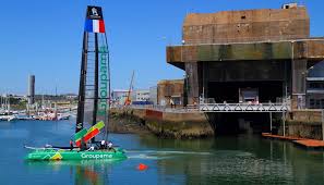 Lorient is commonly referred to as la ville aux cinq ports (the city of five ports): Lorient