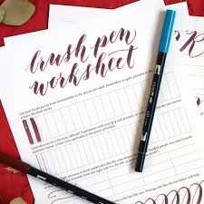 Con dual brush alfabeto de mayúscula. Free Brush Pen Calligraphy Worksheet The Postman S Knock