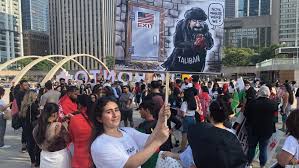 On june 2, 2012, a shooting took place in the urban eatery food court while the mall was heavily crowded with shoppers. Vvbzpzx3qlcram