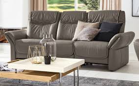 Trapeze sofas works in numerous flexible ways, especially well as angled facing pairs, perhaps with its own triangular coffee table. Trapezsofa Mr 380 In Elephant Online Bei Hardeck Kaufen