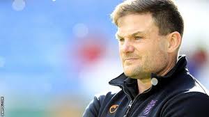 Simon Woolford: Huddersfield Giants coach departs with immediate effect