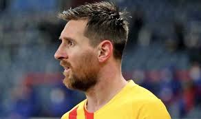 Get the lionel messi news, including messi transfer news and rumours, with the barcelona star out of contract in the summer of 2021. Tiyautnns8e M