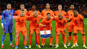 北中米W杯に臨む26名の背番号を発表。DFファン・ダイクは「4 ...