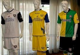 News, die nächsten spiele und die letzten begegnungen von ac chievo verona sowie die zuletzt eingesetzen spieler. Chievo Verona 2012 Camisetas Camisetas De Futbol Temporadas