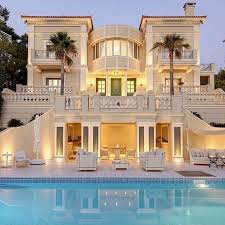 15 Maisons De Luxe Avec Piscine Style De Vie Millionnaire Maison De Reve Luxury Homes Dream Houses Mansions Dream House Exterior