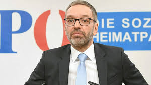 Herbert kickl im interview sendung vom 21.12.2020. Fur Die Freiheit Demo Untersagt Kickl Poltert Via Livestream Krone At