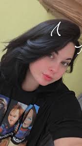 Twitch streamer invites followers