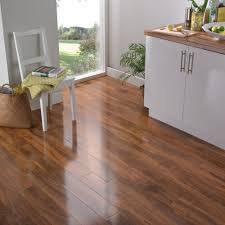 Colours Dolce Walnut Effect Laminate Flooring 1 18m Rooms Diy At B Q Flooring Laminate Flooring Colors Wood Effect Floor Tiles