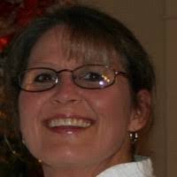 Cindy Gabbert's Instagram, Twitter & Facebook