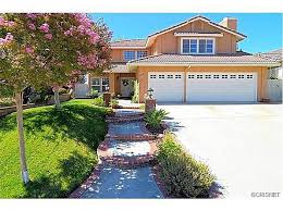 Home For Sale In Santa Clarita Ca For 500 000 Zillow Santa Clarita Clarita Zillow