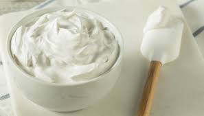 Si può usare come farcitura, unire ad altri composti oppure semplicemente utilizzare per decorare e guarnire dolci di ogni tipo. Come Montare La Panna A Mano Buonissimo