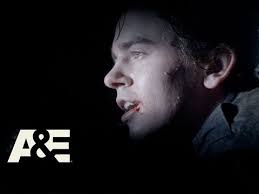 Norman bates (freddie highmore) essaie de se libérer. Bates Motel Norman Escapes From His Captors Season 2 Episode 9 A E Youtube
