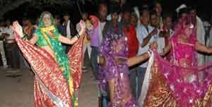 News) Rai dance of the Bediyas tribe struggles to survive | 
