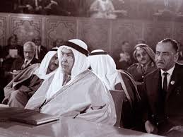 المغفور له الشيخ عبدالله السالم الصباح ويبدو سمو الأمير الشيخ صباح الأحمد الجابر الصباح Kuwait City Kuwait Memories