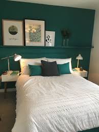 Bedroom comforter sets small space bedroom upholstered headboards steel bed modern bedroom furniture bedding basics guest room bed pillows bedroom ideas. Ziza On Twitter Bedroom Interior Home Decor Bedroom Bedroom Green