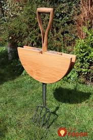 Zahradny Nabytok Je Stale Drahsi Toto Vam Usetri Stovky Eur Uzasne Kusky Na Terasu A Do Zahrady Za Lacny Peniaz Diy Patio Design Backyard Design