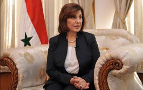 بعد اعتقال أحد أعضائها في الأيام القليلة الماضية، والتي تضم نحو 9 آلاف شخص، اتهمت صفحة مواطنون مع وقف التنفيذ بثينة شعبان، مستشارة رئيس النظام السوري بشار الأسد، بالفساد. Ø¨Ø«ÙŠÙ†Ø© Ø´Ø¹Ø¨Ø§Ù† Ù‚ÙŠØµØ± ÙŠØ³ØªÙ‡Ø¯Ù Ø³ÙˆØ±ÙŠØ© ÙˆØ­Ù„ÙØ§Ø¡Ù‡Ø§ ÙˆÙ„Ø§ Ø®ÙŠØ§Ø± Ø£Ù…Ø§Ù…Ù†Ø§ Ø³ÙˆÙ‰ Ø§Ù„ØµÙ…ÙˆØ¯