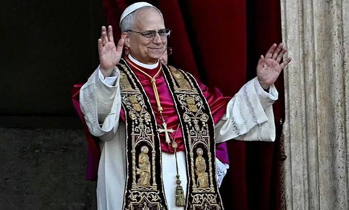 El Papa León XIV, Elegido El 8 De Mayo | Fundación CARF