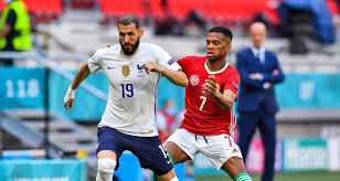Le franc, précisé franc suisse lorsqu'il peut y avoir ambiguïté, est la monnaie utilisée en suisse et au liechtenstein. Hongrie France Les Bleus Refroidis Avant La Pause Les Hongrois Menent Au Score