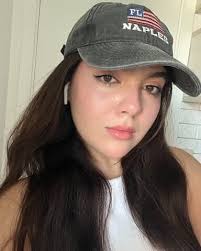 Hey, my name is Maddie, I have lived in Fort Myers FL for 4 years now but  i'm originally from Nj! I am not 100% committed to Usf but it is my