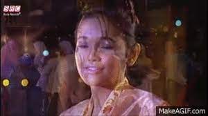 320 kbps 9.38 mb 4:00. Siti Nurhaliza Bila Hari Raya Menjelma Official Music Video Hd On Make A Gif