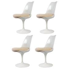 We did not find results for: Chaise Tulipe Tulip Chair Saarinen And Knoll Non Pivotante For Sale At 1stdibs