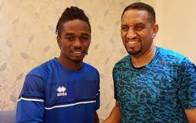 فسيدنا محمد هو الهادي الذي أعطى البشرية نوراً وهدى وكان منارة الحق والباب الذي نقل الناس من سراديب الجهل والظلمات إلى النور والعلم والإيمان، ولذلك أتينا إليكم في هذا المقال بأفضل ما قيل من الأشعار في مدح الرسول. Ù…Ø­Ù…Ø¯ Ø¹Ø¨Ø¯ Ø§Ù„Ø±Ø­Ù…Ù† Ø¥Ù„Ù‰ Ø§Ù„Ù‡Ù„Ø§Ù„ Ø§Ù„Ø³ÙˆØ¯Ø§Ù†ÙŠ Ø§Ù„Ø±ÙŠØ§Ø¶ÙŠ Ù…Ù„Ø§Ø¹Ø¨ Ø¹Ø±Ø¨ÙŠØ© Ø§Ù„Ø¨ÙŠØ§Ù†