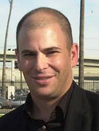 Brett morrison, jus kris denson — hold my attention (leo's den retouch) 05:37. Brett Morrison