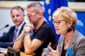 Enhancing long-term health and wellbeing among people living with HIV.  Launch of HIV Outcomes Policy Asks - HIV Outcomes