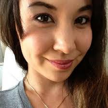 Sarah Lindberg's Instagram, Twitter & Facebook