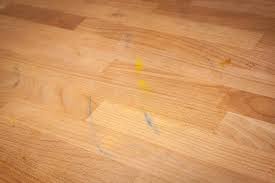 Sehen die gartenmöbel aus holz nicht mehr schön aus, hilft oftmals ein neuer anstrich. Projekt Ikea Tisch Norden Abschleifen Unser Kreativblog