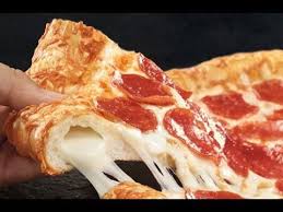Stuffed Crust Pepperoni Pizza With Extra Cheese Pizza Stuffedcrustpizza Tastiestpizza Foodies Pizza Pizza Hut Online Pizza