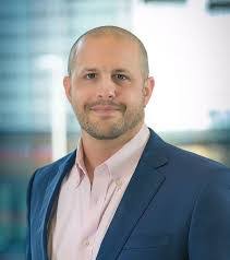 Ray Vale's Instagram, Twitter & Facebook