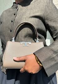 Stuart Weitzman GOLDIE BALLET FLAT