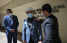 Syukur pada allah team kami berada di gaza palestin. Bermula Dengan Niat Besar Hajat Ustaz Ebit Lew Mahu Salur Bantuan Ke Gaza Palestin Tetapi Gempak