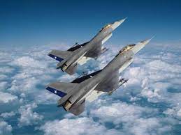 f 16 s beautiful view 戦闘機 軍用機 航空機