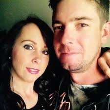 What are the possible causes and solutions for a fuel pump not working  after installation in a Mazda?