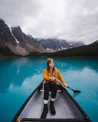 4 326 Likes 128 Comments Errin Casano Errincasa On Instagram This Early Morning Paddle Didn T Have The Most Ideal Weat Night Photos Lake Mountain Photo