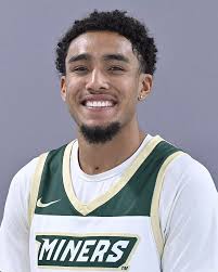 Lovell Williams's Instagram, Twitter & Facebook