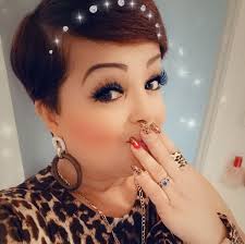 Getting in the Christmas spirit with friends and family 🎄 🎅 ☃️