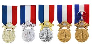 Medaille Pour Acte De Courage Et De Devouement